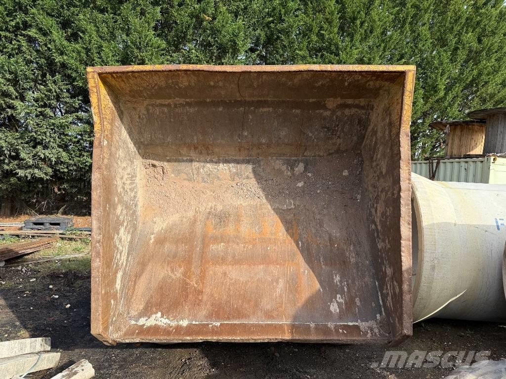 Terex TA9 Demperi za gradilišta