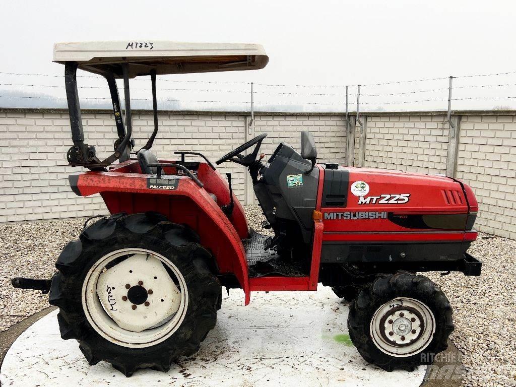 Mitsubishi MT225 Traktori
