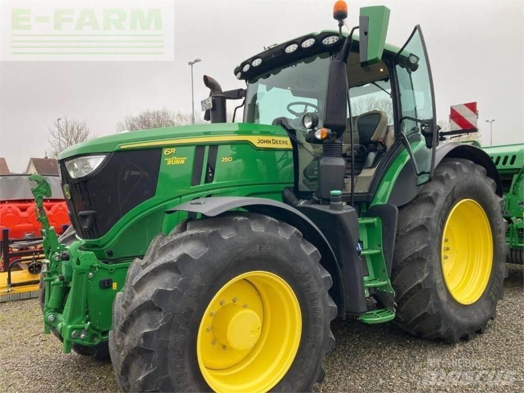 John Deere 6r250 Traktori