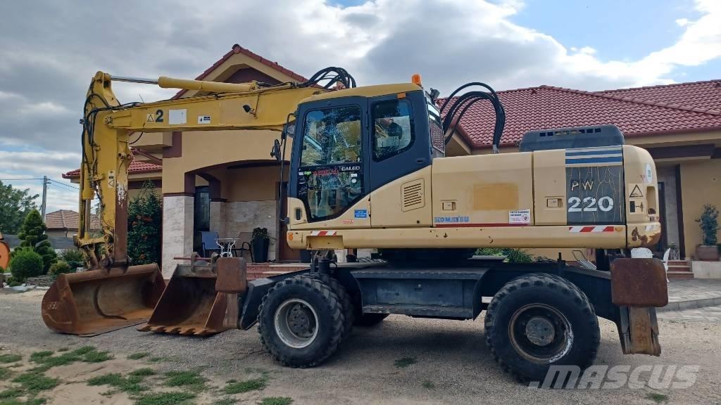 Komatsu PW 220-7 Bageri na kotačima