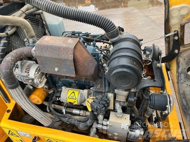 JCB VMT 160-80 Valjci sa dvojnim bubnjem