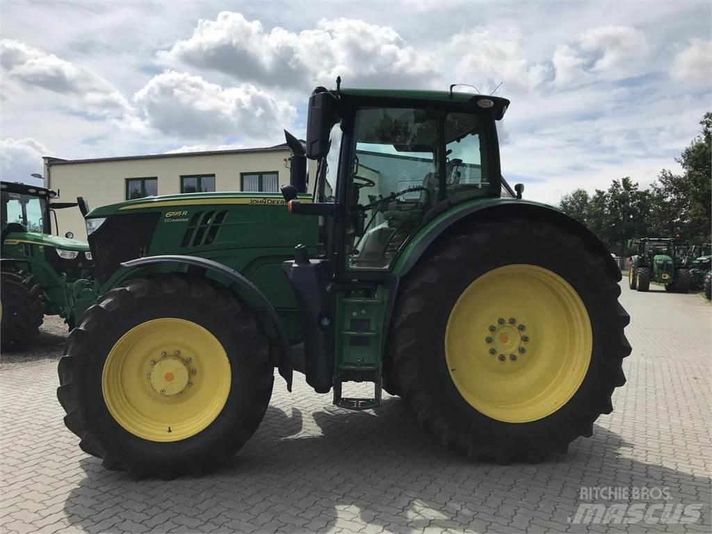 John Deere 6195R Traktori