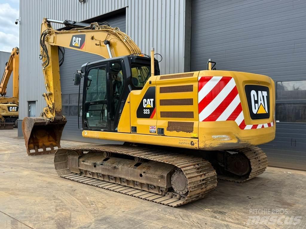 CAT 323 07A Specijalni kopači