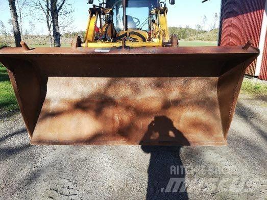 JCB 4 X Utovarivači na kotačima