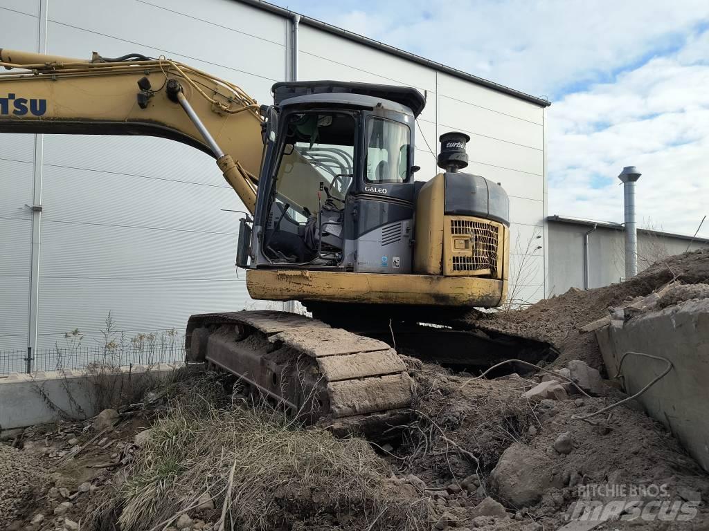 Komatsu 228 Bageri gusjeničari