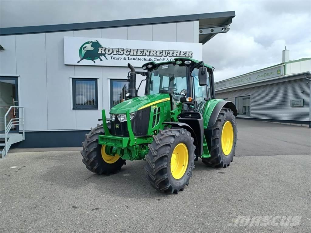John Deere 6110M Traktori