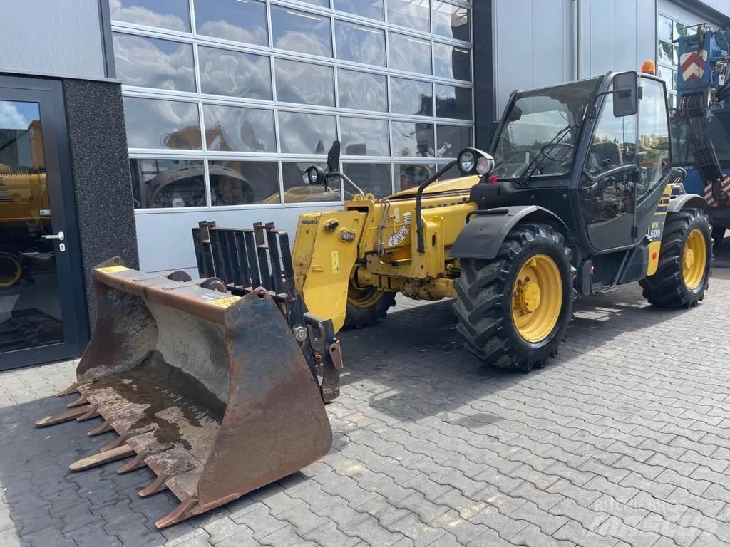 Komatsu WH609-1ED Teleskopski viličari