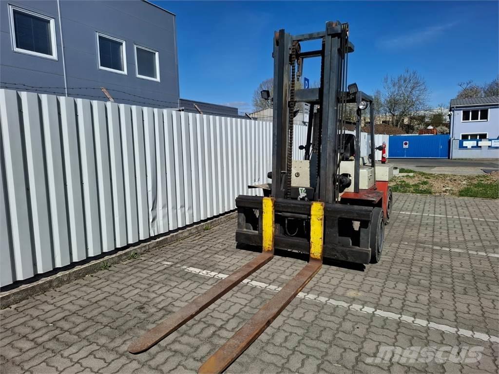 Nissan DF05A60U Dizelski viličari