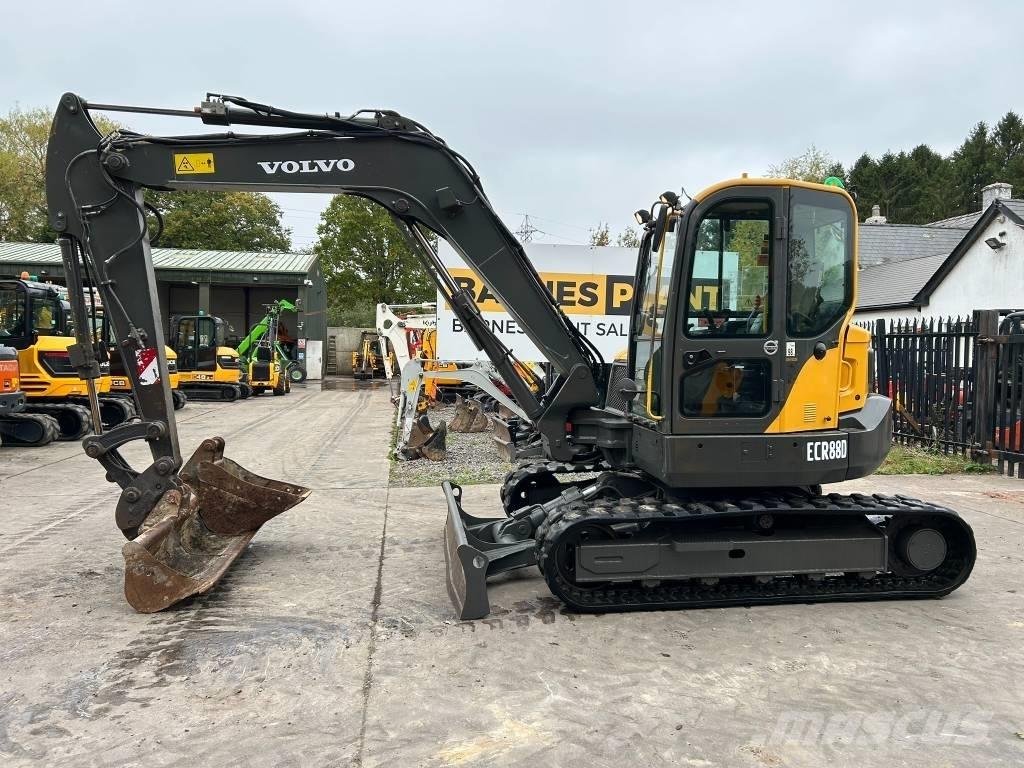 Volvo ECR 88 D Midi bageri 7t – 12t