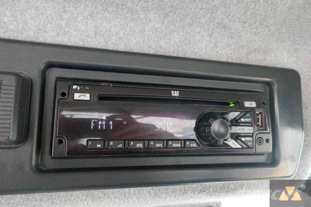 CAT 966M Utovarivači na kotačima