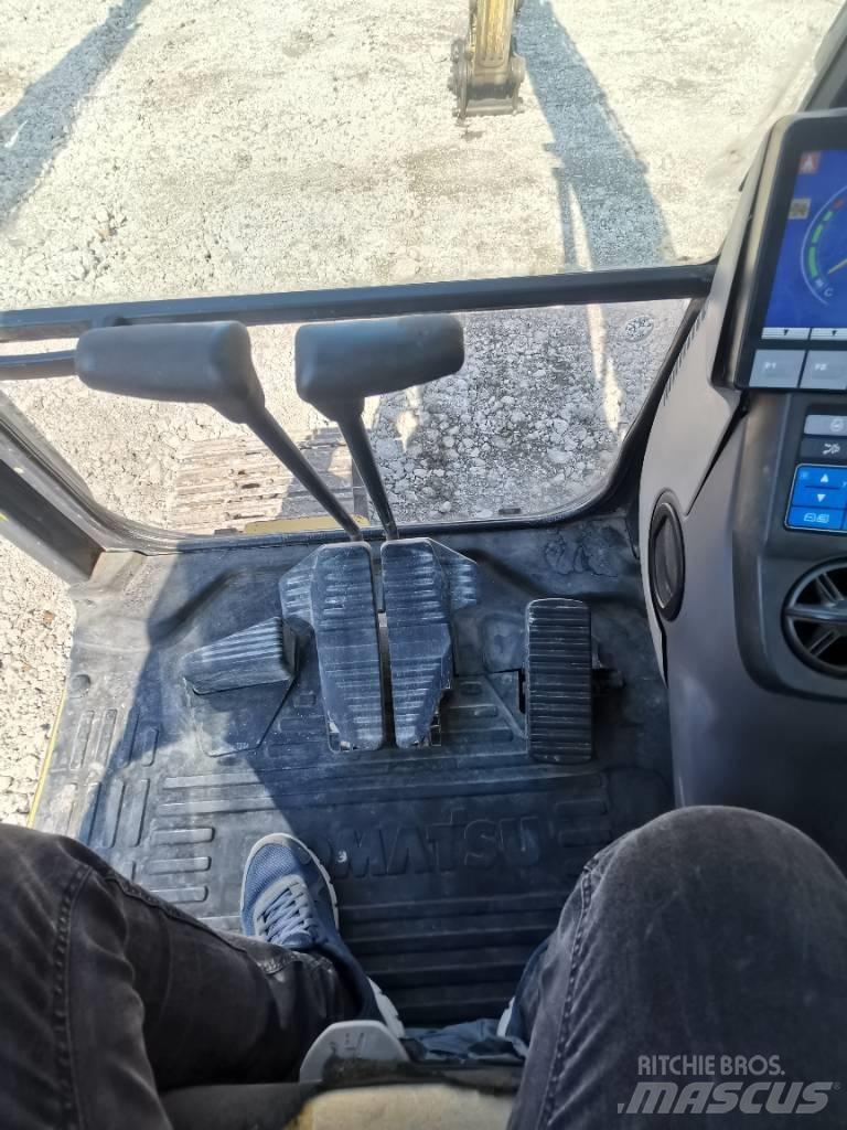 Komatsu PC 240 Bageri gusjeničari