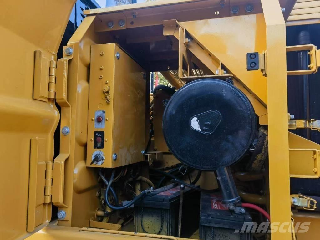 CAT 325 B L Bageri gusjeničari