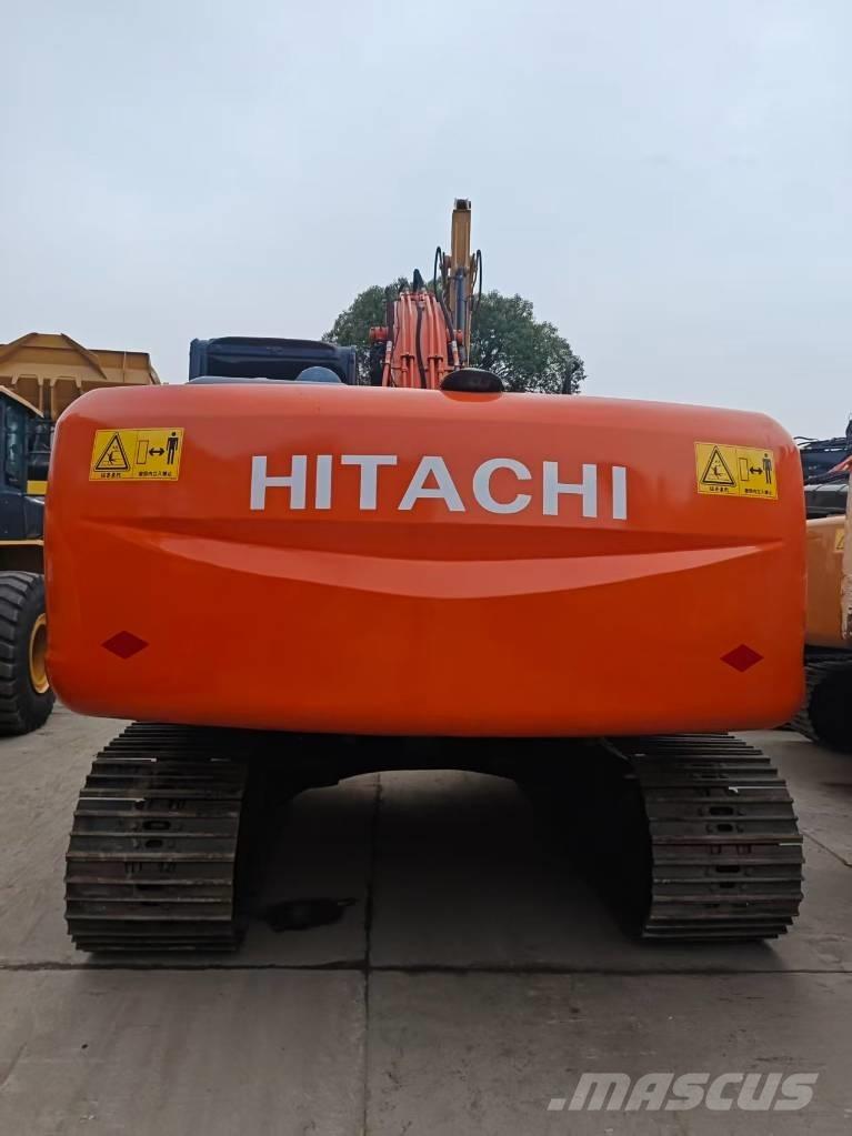 Hitachi ZX 210 Bageri gusjeničari