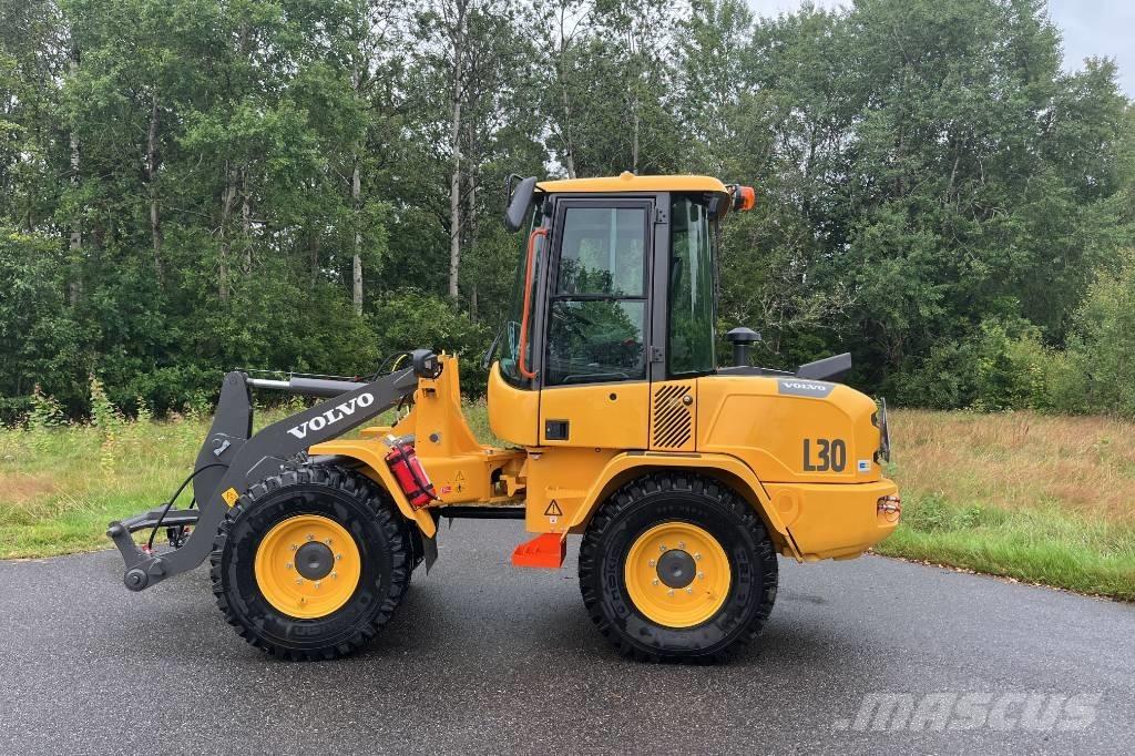 Volvo L 30 Utovarivači na kotačima