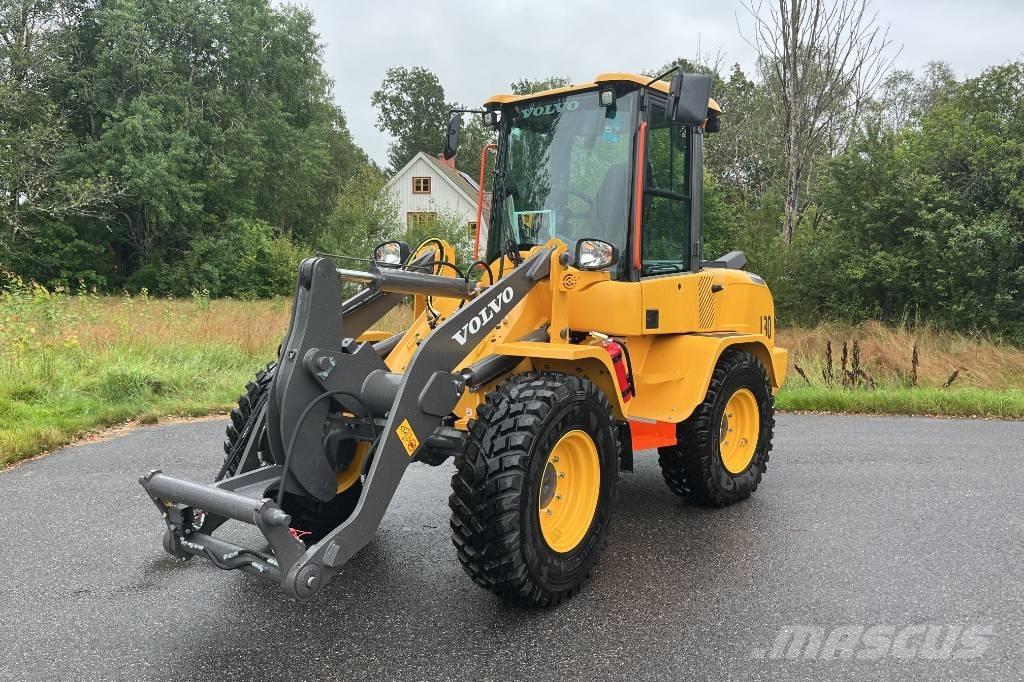 Volvo L 30 Utovarivači na kotačima