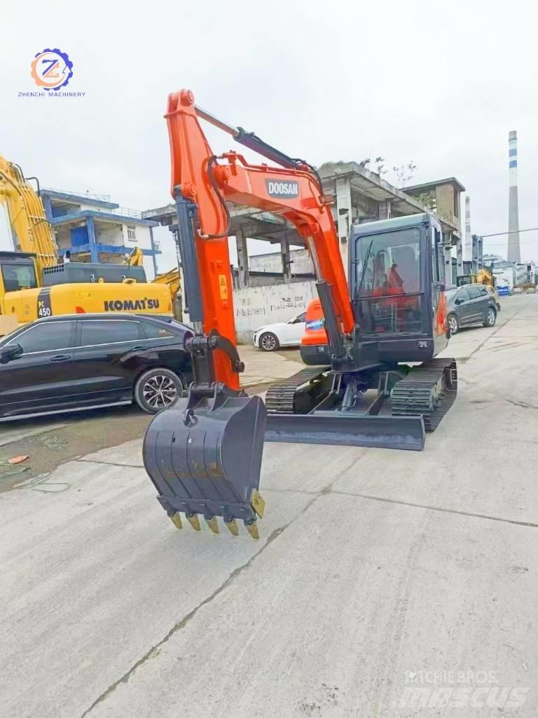 Doosan DX 55 Mini bageri <7t