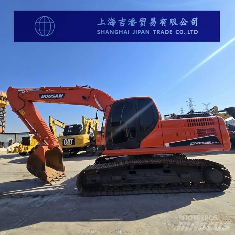Doosan DX 225 Bageri gusjeničari