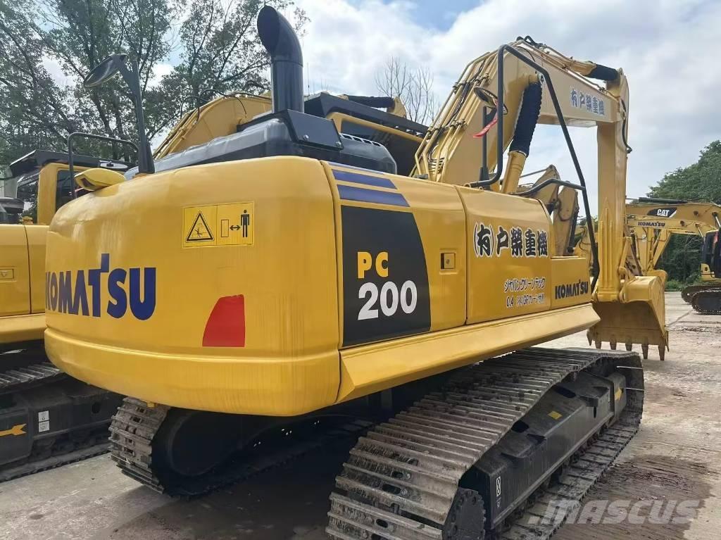 Komatsu PC 200-8N1 Bageri gusjeničari