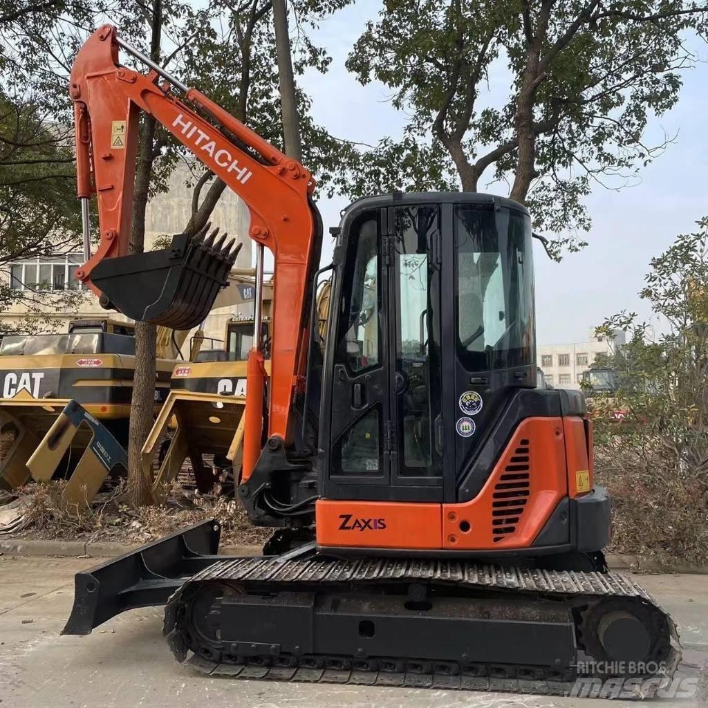 Hitachi ZX50 Mini bageri <7t