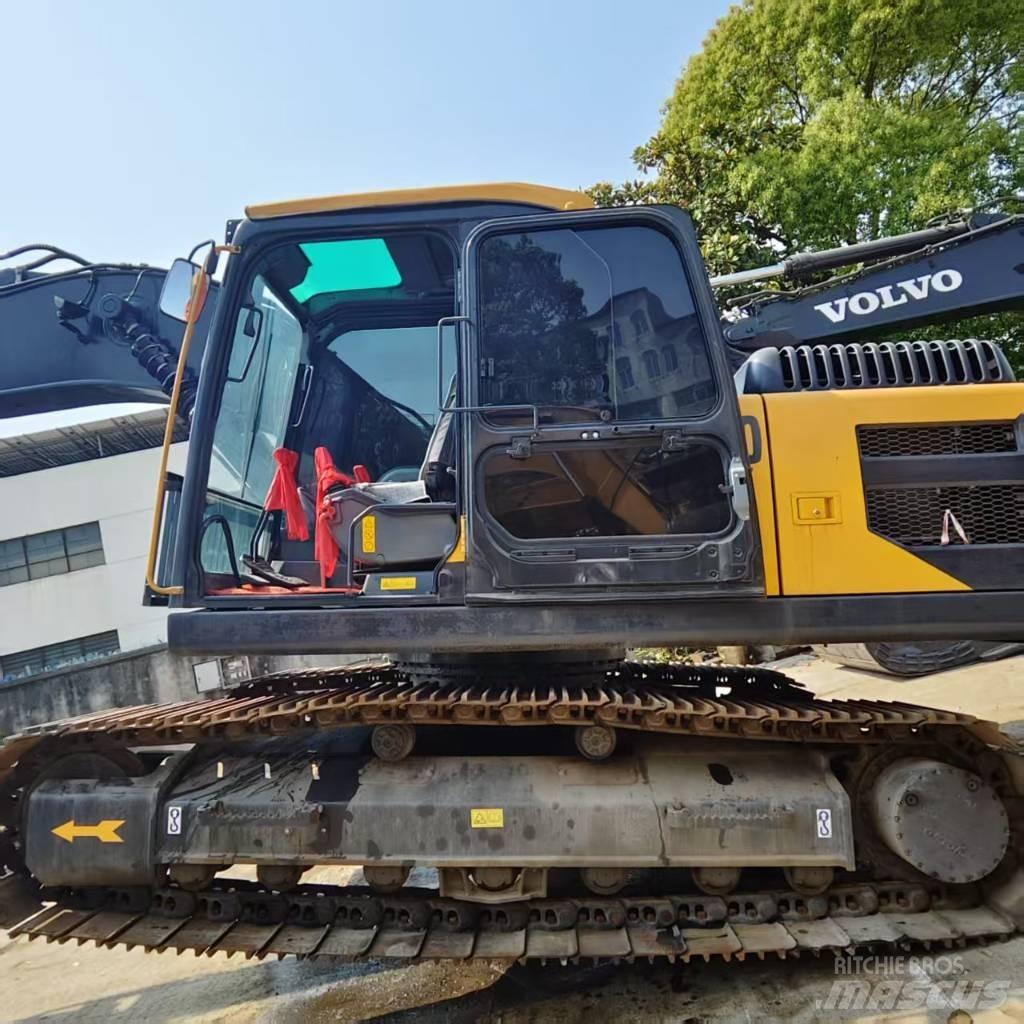 Volvo EC 220 Bageri gusjeničari
