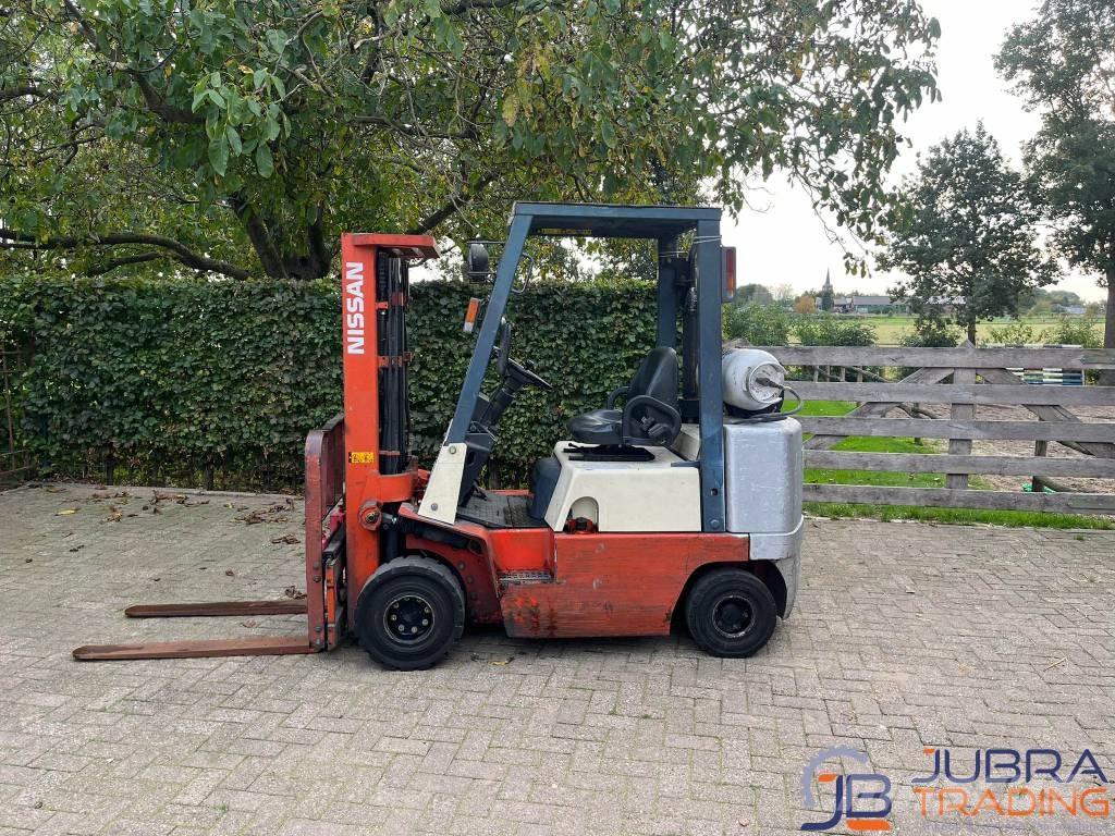 Nissan APJ02A25PU Plinski viličari