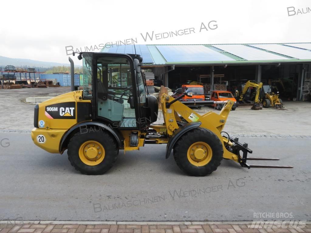 CAT 906M Utovarivači na kotačima