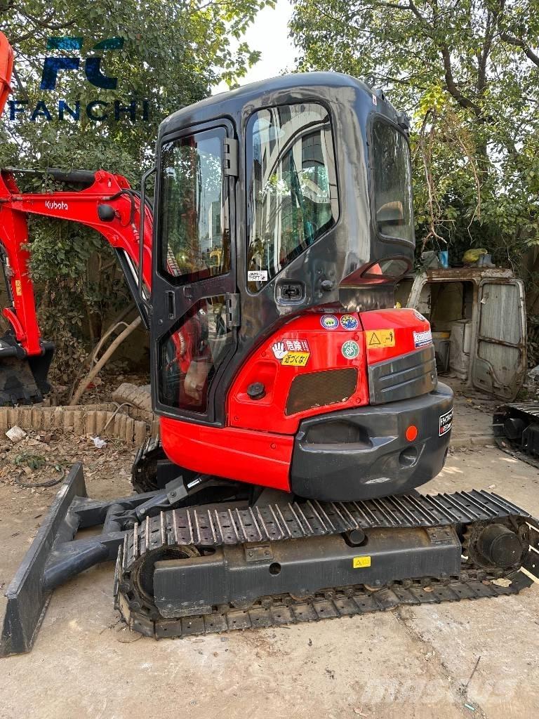 Kubota U 35 Bageri gusjeničari