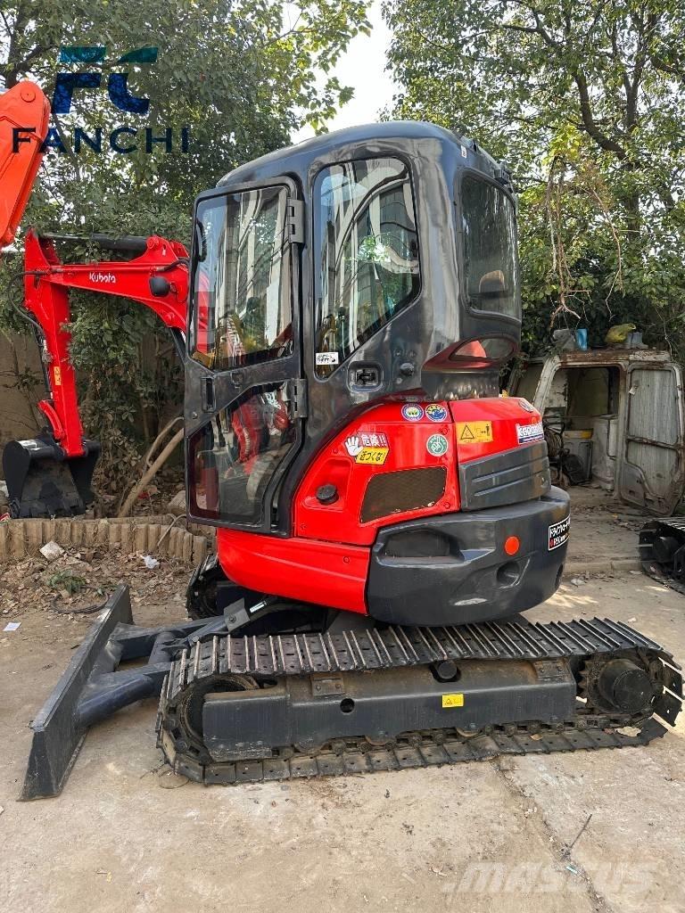 Kubota U 35 Bageri gusjeničari
