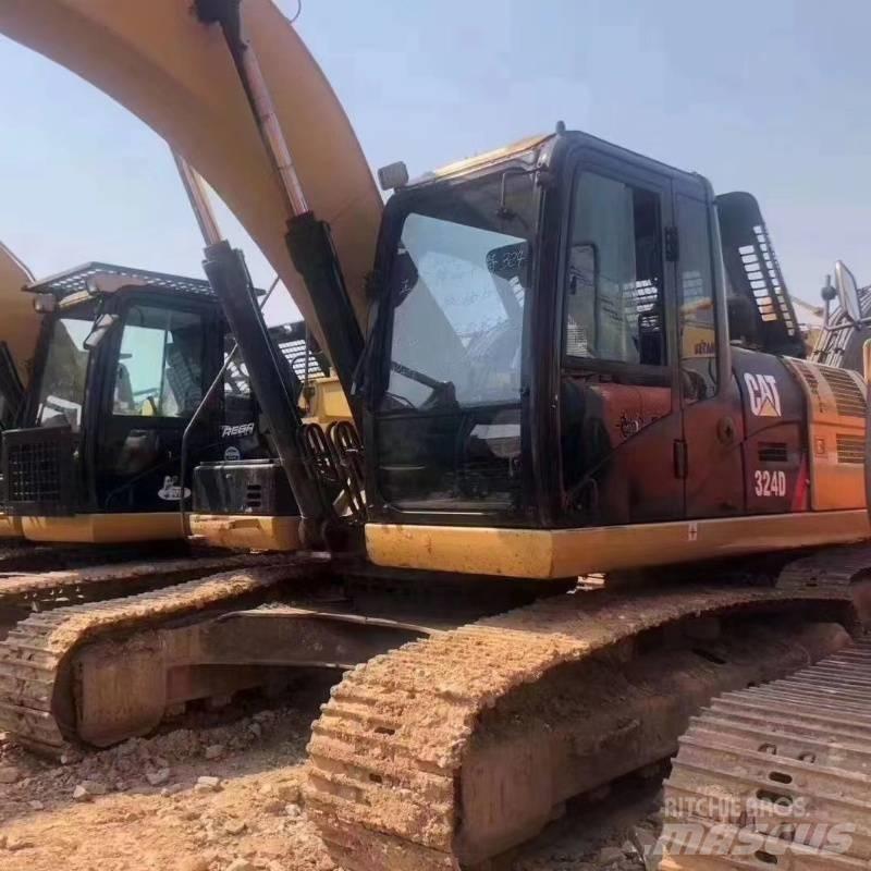 CAT 324 Bageri gusjeničari