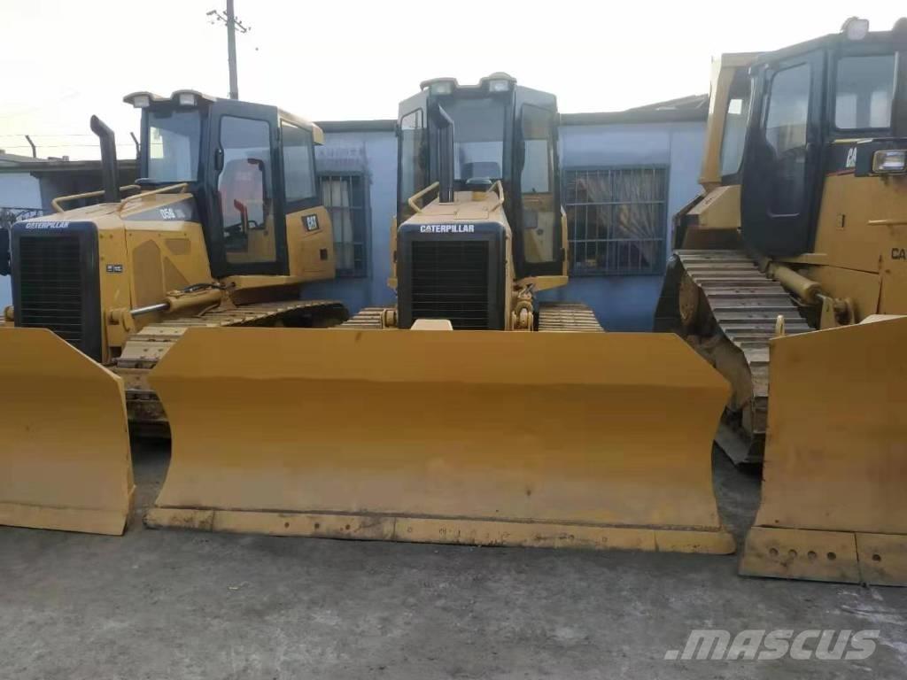 CAT D5M Buldožeri gusjeničari