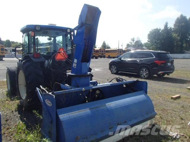New Holland T 4040 Traktori