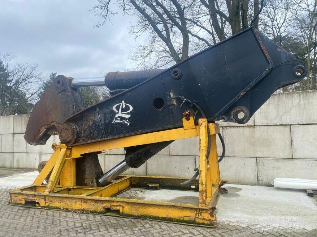 Labounty MB 130 Škare