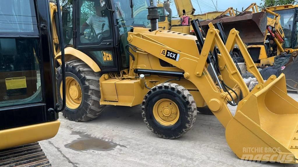 JCB 3 CX Utovarni rovokopači