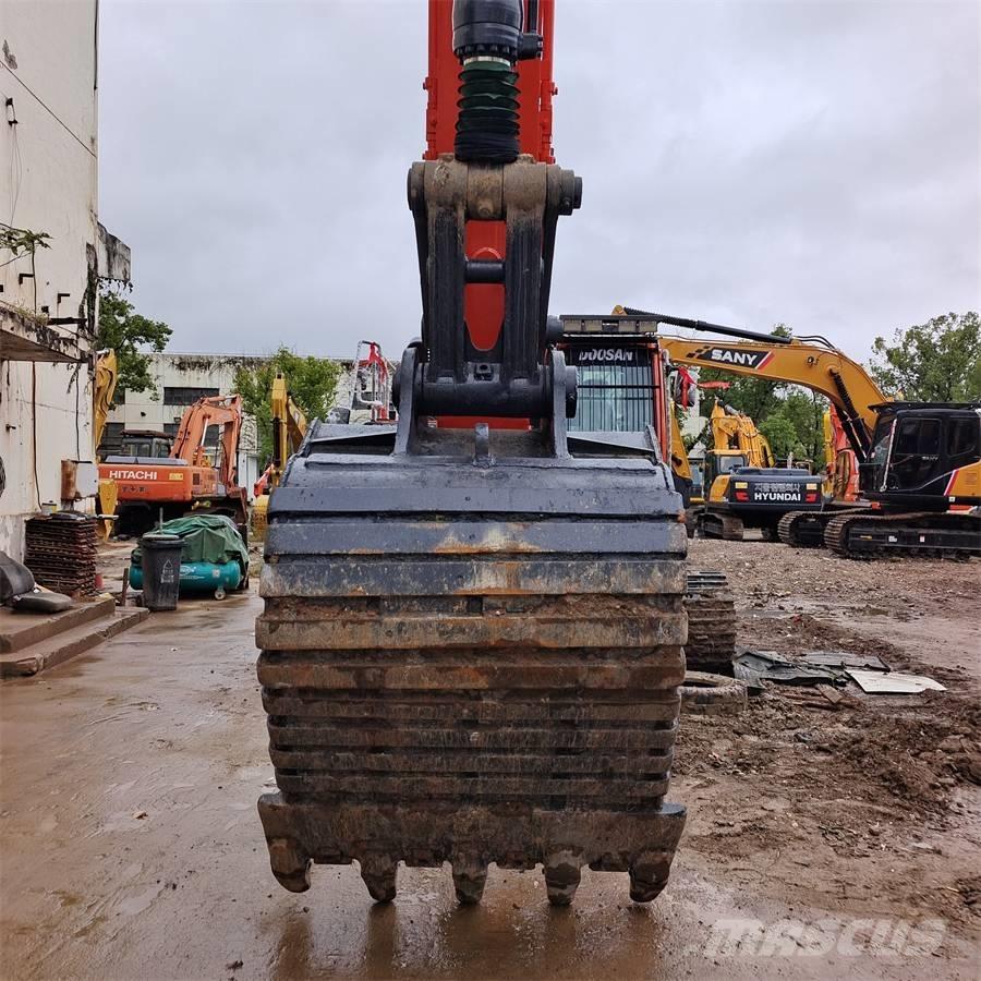 Doosan DX340LC Bageri gusjeničari