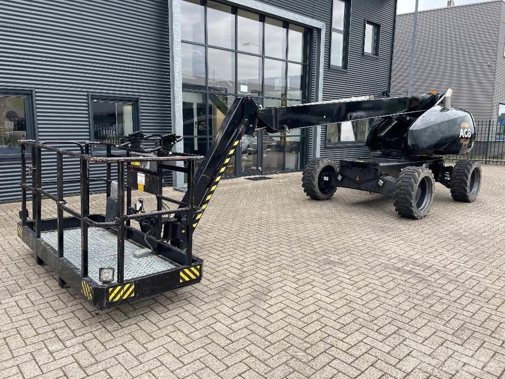 Snorkel T 46 J RT Zglobne podizne platforme