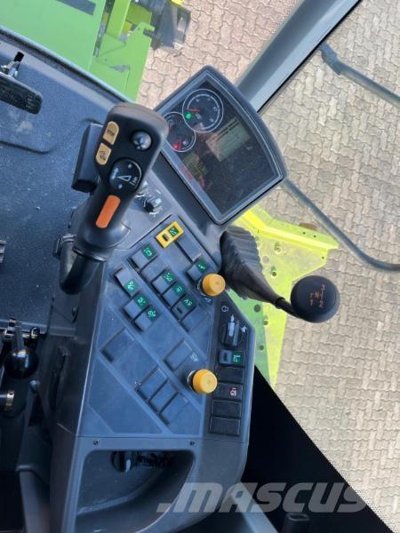 CLAAS AVERO 240 Kombajni