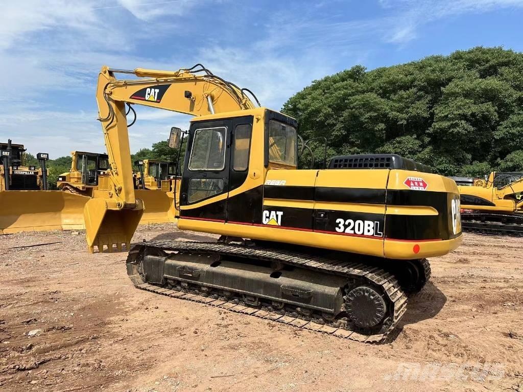 CAT 320 B Bageri gusjeničari