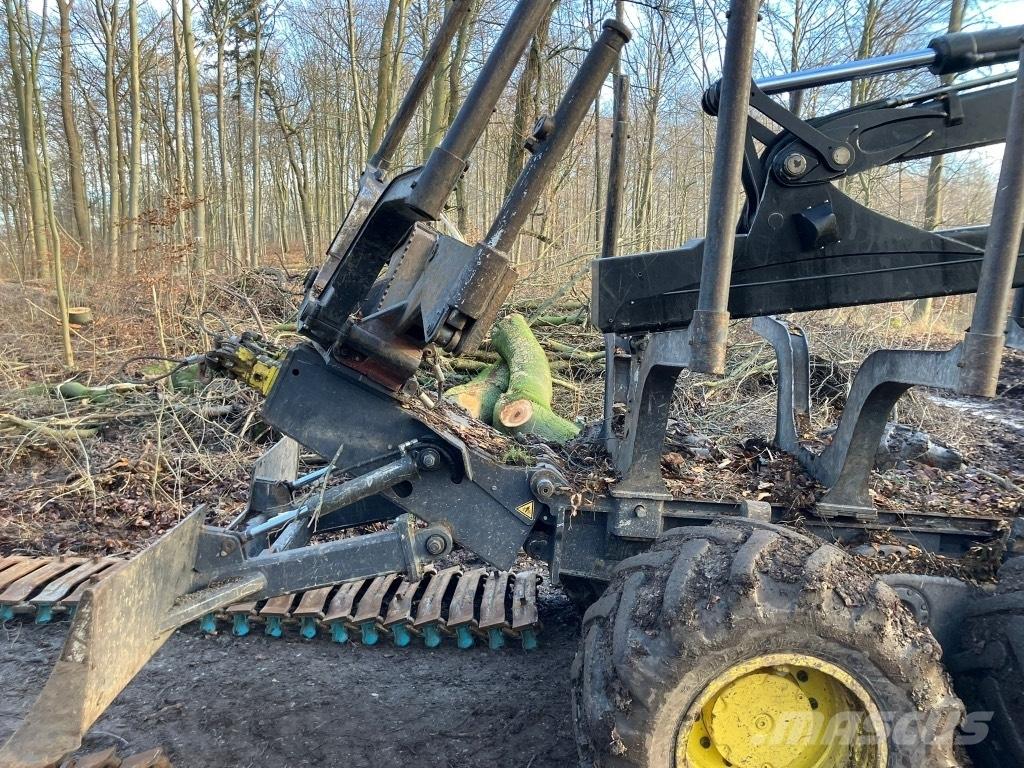 John Deere 1210 G Forvarderi
