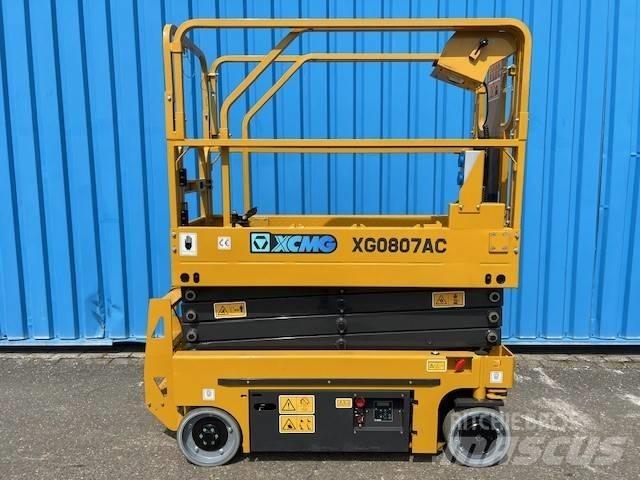 XCMG XG 0807 AC Škaraste platforme