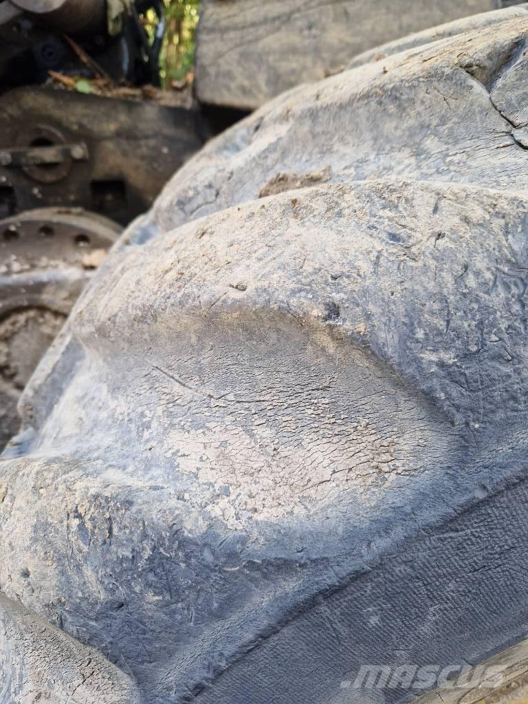 John Deere 1270 D Harversteri