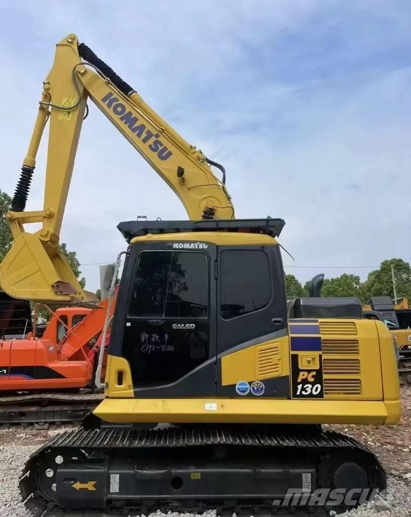 Komatsu PC 130 Bageri gusjeničari