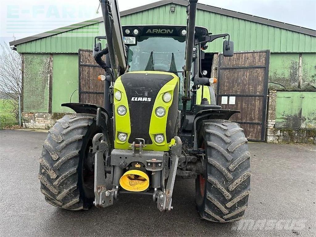 CLAAS arion 620 Traktori