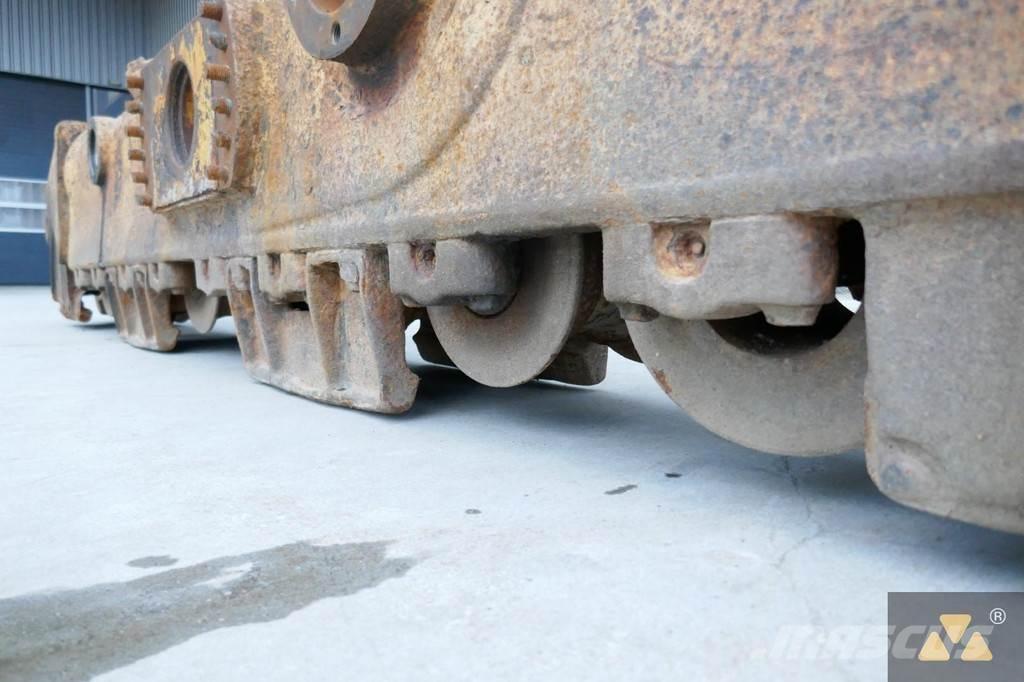 CAT 261-3082 Gume, kotači i naplatci