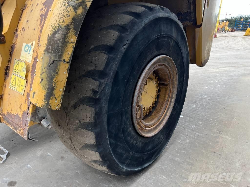 CAT 735 Zglobni demperi