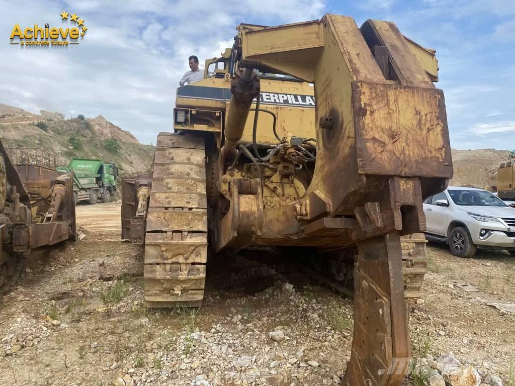 CAT D 11 N Buldožeri gusjeničari