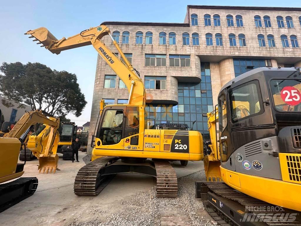 Komatsu PC 220-8 Bageri gusjeničari