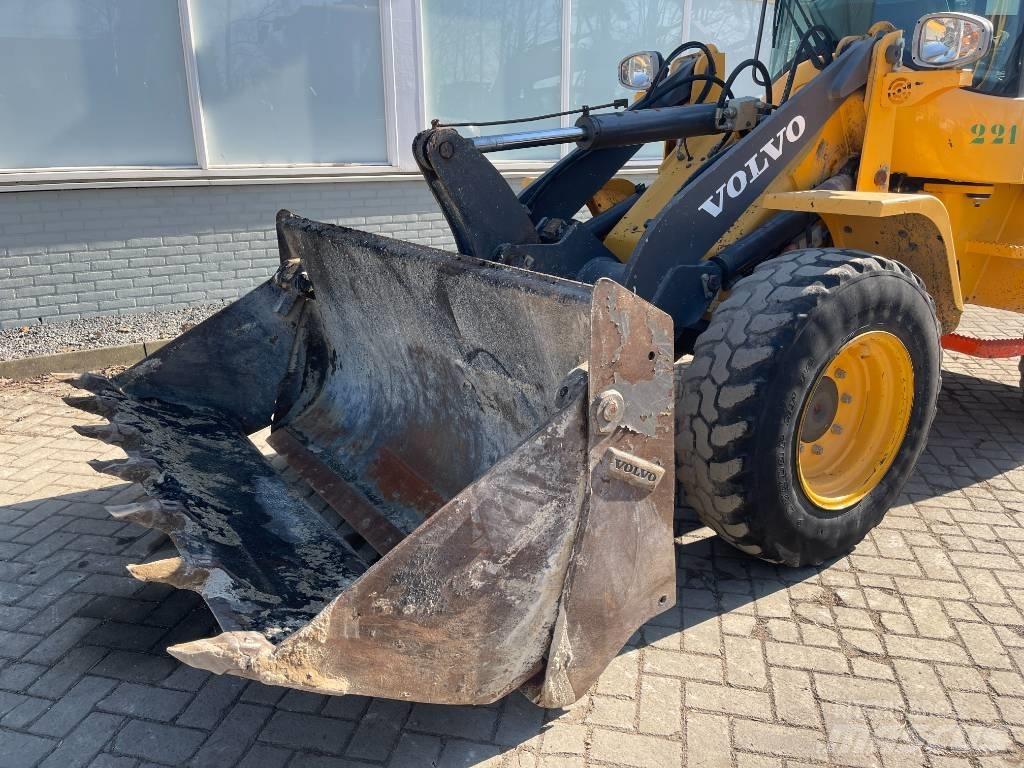 Volvo L 30 G  2017     CE Utovarivači na kotačima