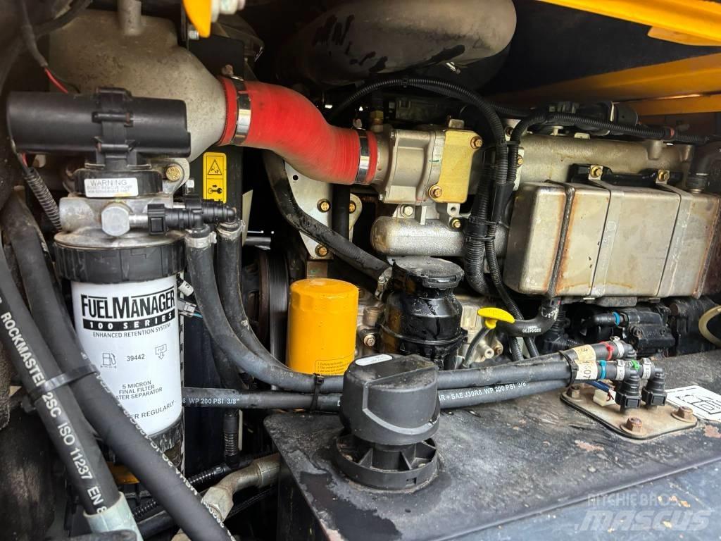 JCB 6 TST Demperi za gradilišta