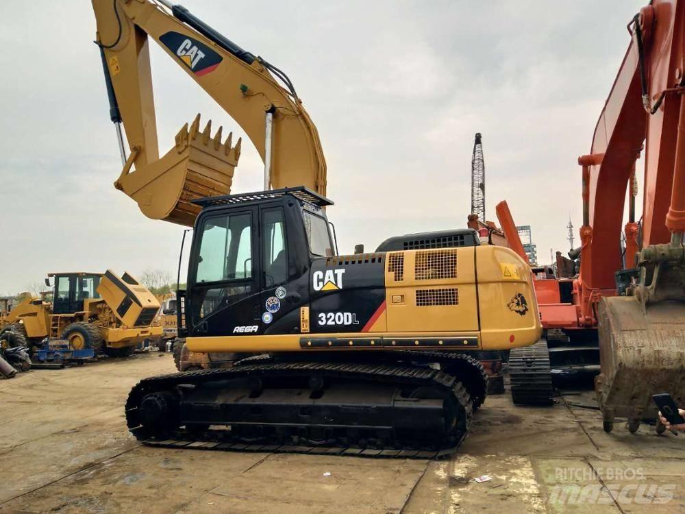 CAT 320 D Bageri gusjeničari
