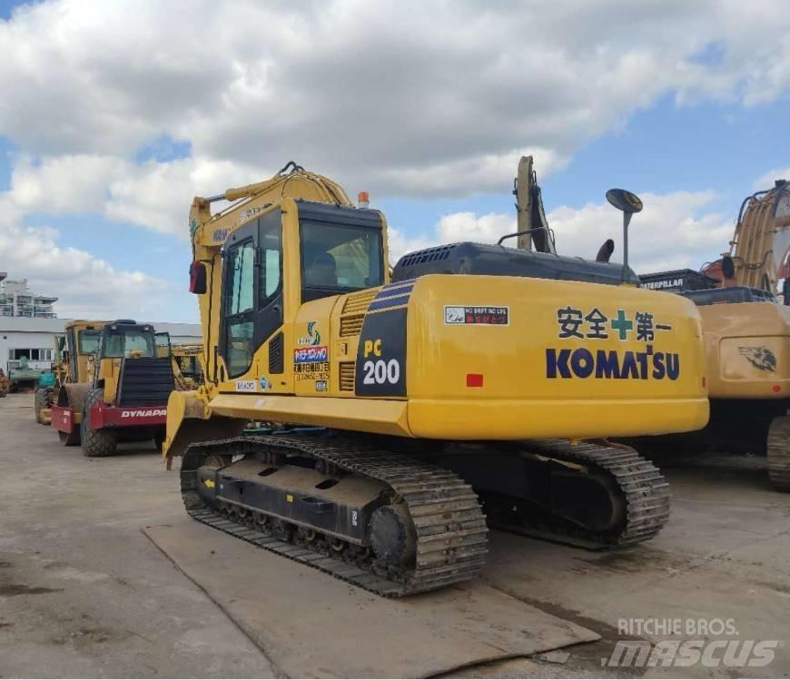 Komatsu pc200-8 Bageri gusjeničari